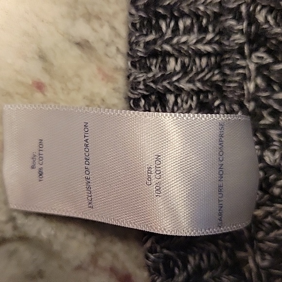 Ivivva sweater size 12 - Picture 9 of 9